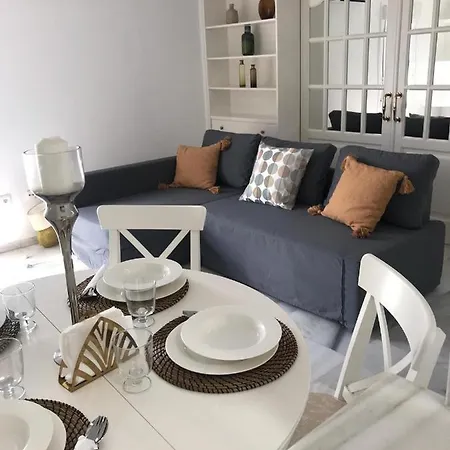Apartment Charming In Puerto Banus