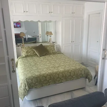 Charming In Puerto Banus Marbella